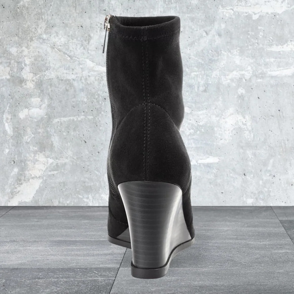 Journee Collection Hepburn wedge heel booties side zip vegan leather BLACK 8.5 - Picture 7 of 13